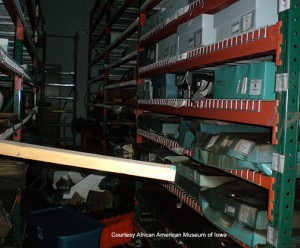 CIMG1860_shelves